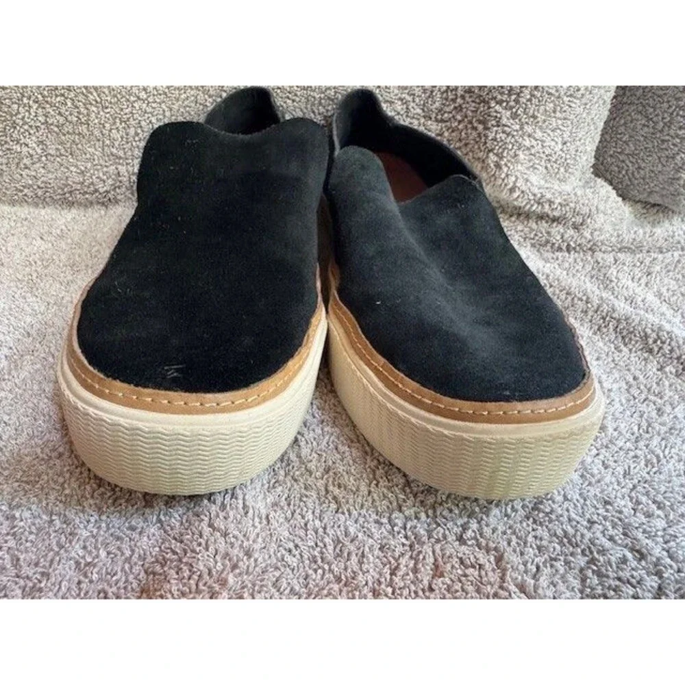 TOMS Sunset Women’s Black Loafer‎ Suede Leather Slip On Comfort Shoes Size 9.5
